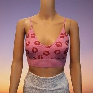 🔥SALE NEW Urban Outfitters Out From Under Avery Bralette Medium Pink Lips D87